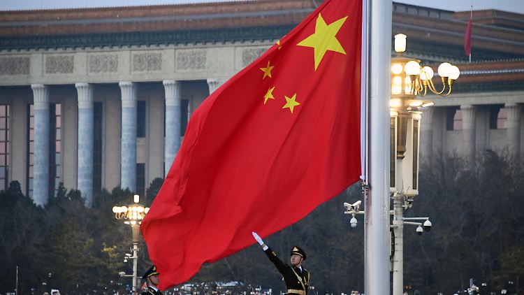 China kündigt "Formulierung relevanter Bestimmungen" an, um ausländische Investoren zu locken.