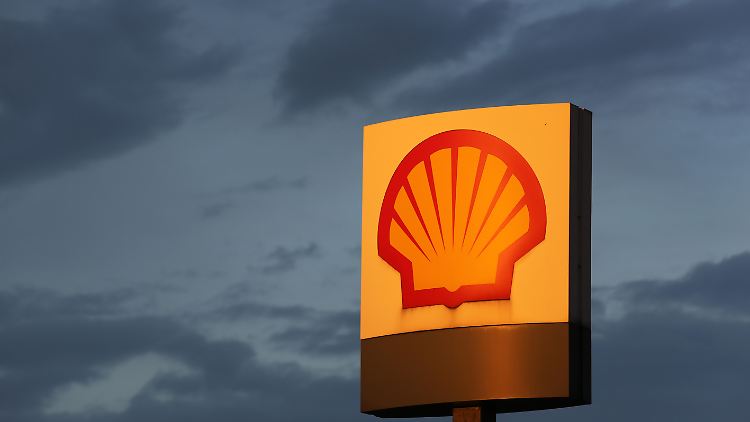 Im Dezember war ein von Shell gecharterter Tanker für den Transport von indischem Kerosin im Roten Meer von einer Drohne angegriffen und von Huthi-Booten bedrängt worden.