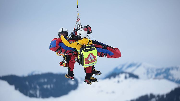 Barnabas Szollos aus Israel musste per Helikopter abtransportiert werden.