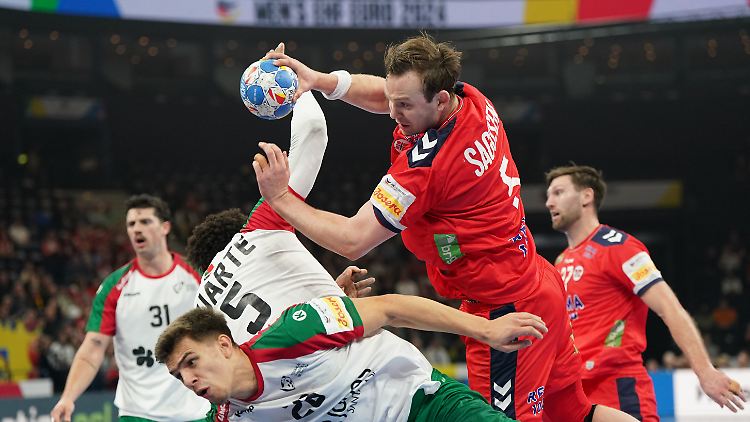 Der norwegische Superstar Sander Sagosen erlebt eine enttäuschende Europameisterschaft.