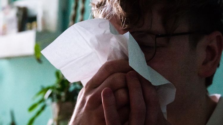 Ob es sich um H1N1 oder einen anderen Influenza-Subtyp handelt, lässt sich anhand der Symptome kaum herausfinden.