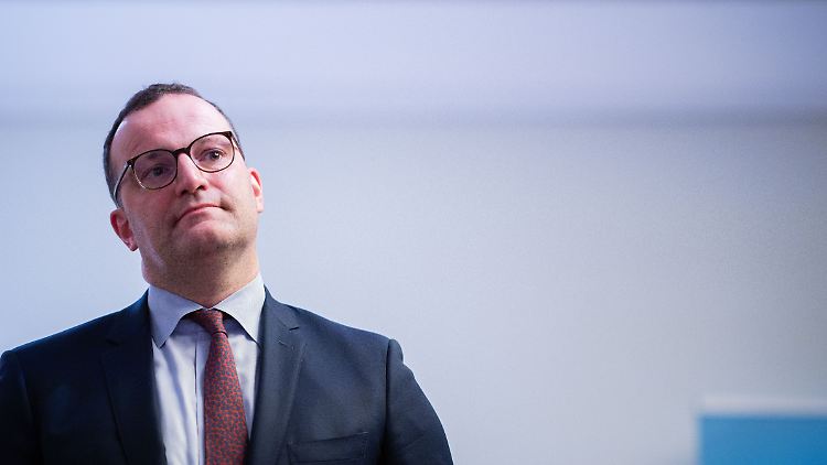 Das neue Gesetz werde am Alltag der Menschen nichts ändern, sagt Spahn. 