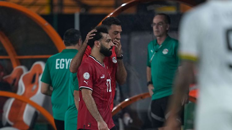 Ist Starstürmer Mo Salah schwerer verletzt?