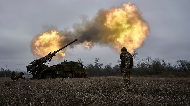 Die Kämpfe in der Ukraine haben sich auch im tiefen Winter nicht abgeschwächt, sondern werden erbittert fortgeführt.