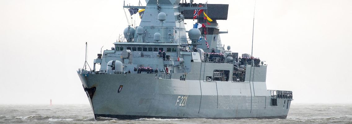 Fregatte "Hessen": Deutschland plant an der Militäroperation zur Sicherung der Handelsschifffahrt im Roten Meer teilzunehmen, sofern der Bundestag nach Abschluss der EU-Planungen ein Mandat erteilt.
