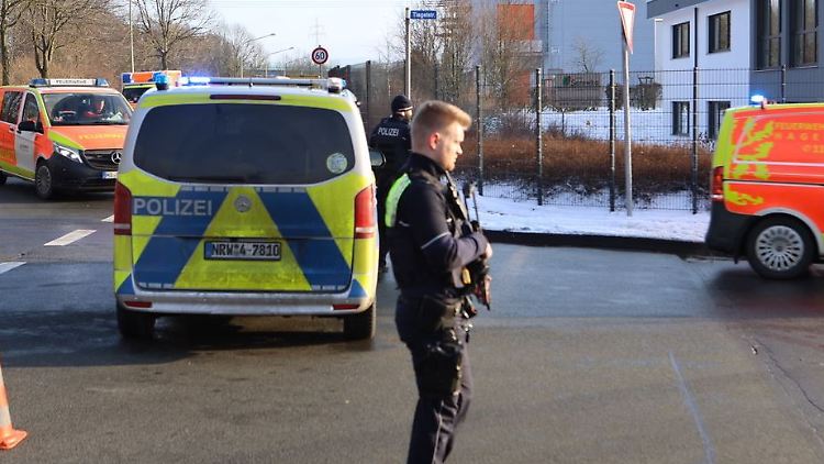 Die Polizei war mit einem Großaufgebot vor Ort. 