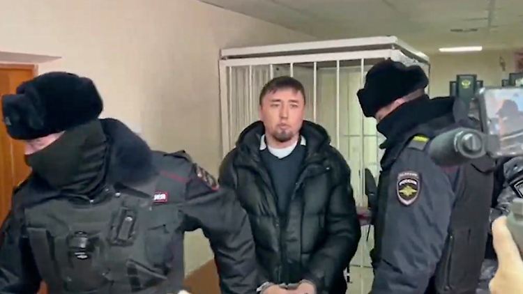 Der Aktivist Fail Alsynow muss sogar vier Jahre in Haft, weil er nach Ansicht des Gerichts die russische Armee verunglimpft hatte.
