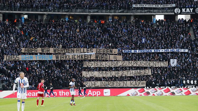 Die Fans von Hertha BSC durchlebten hochemotionale Stunden.