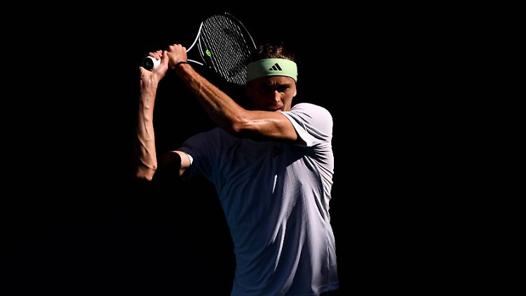 Alexander Zverev hat mit Carlos Alcaraz eine der größten Prüfungen im Tennissport vor sich.