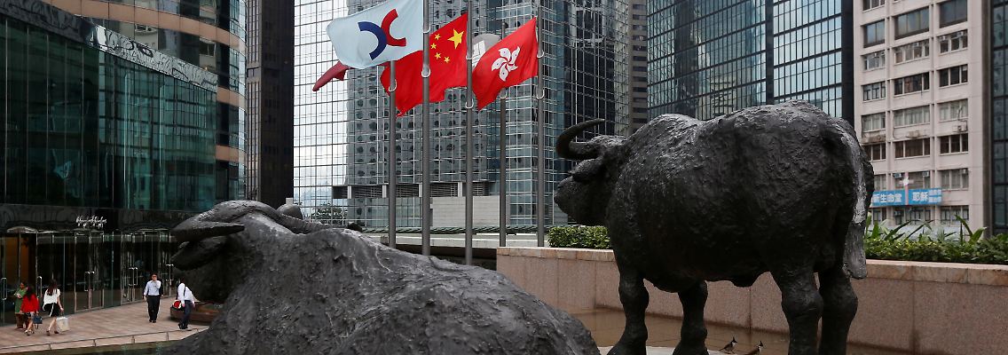 2016-06-07T120000Z_914751957_S1AETIMIYEAA_RTRMADP_3_HONGKONG-TRADING.JPG