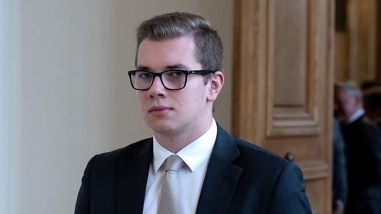 Halemba gilt als Rechtsaußen in der bayerischen AfD.