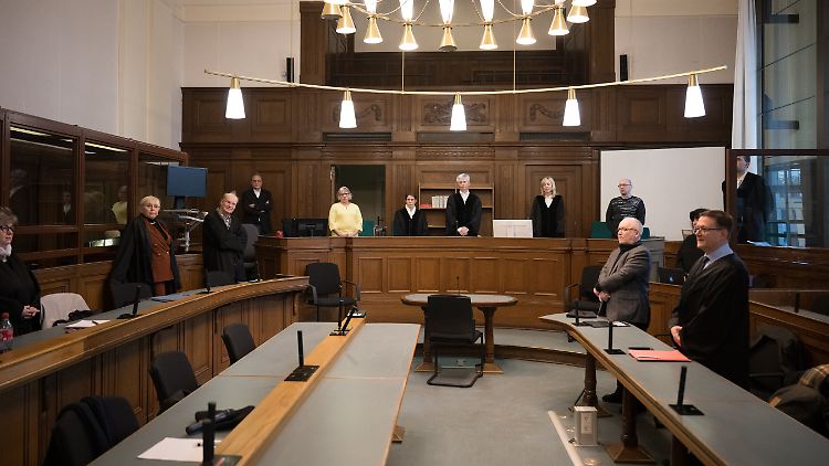 Am zweiten Verhandlungstag hatten die Angeklagten die Möglichkeit zur Einlassung. Gebrauch davon machte nur Mountaga D.