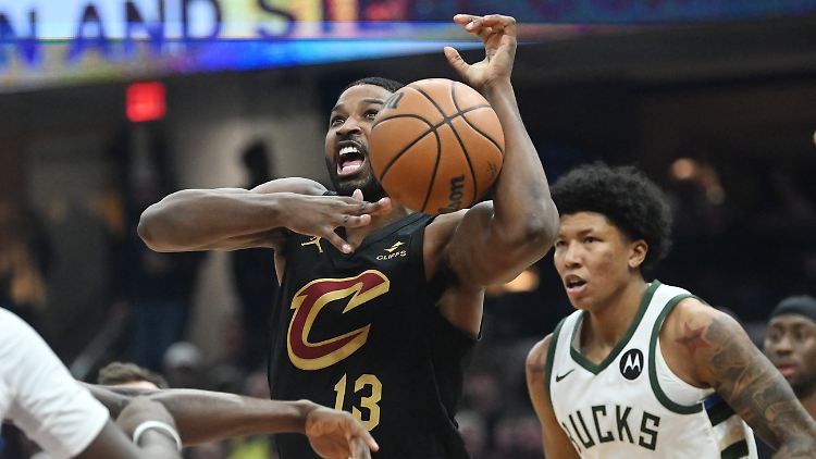 Muss 25 Spiele lang zuschauen: Tristan Thompson.