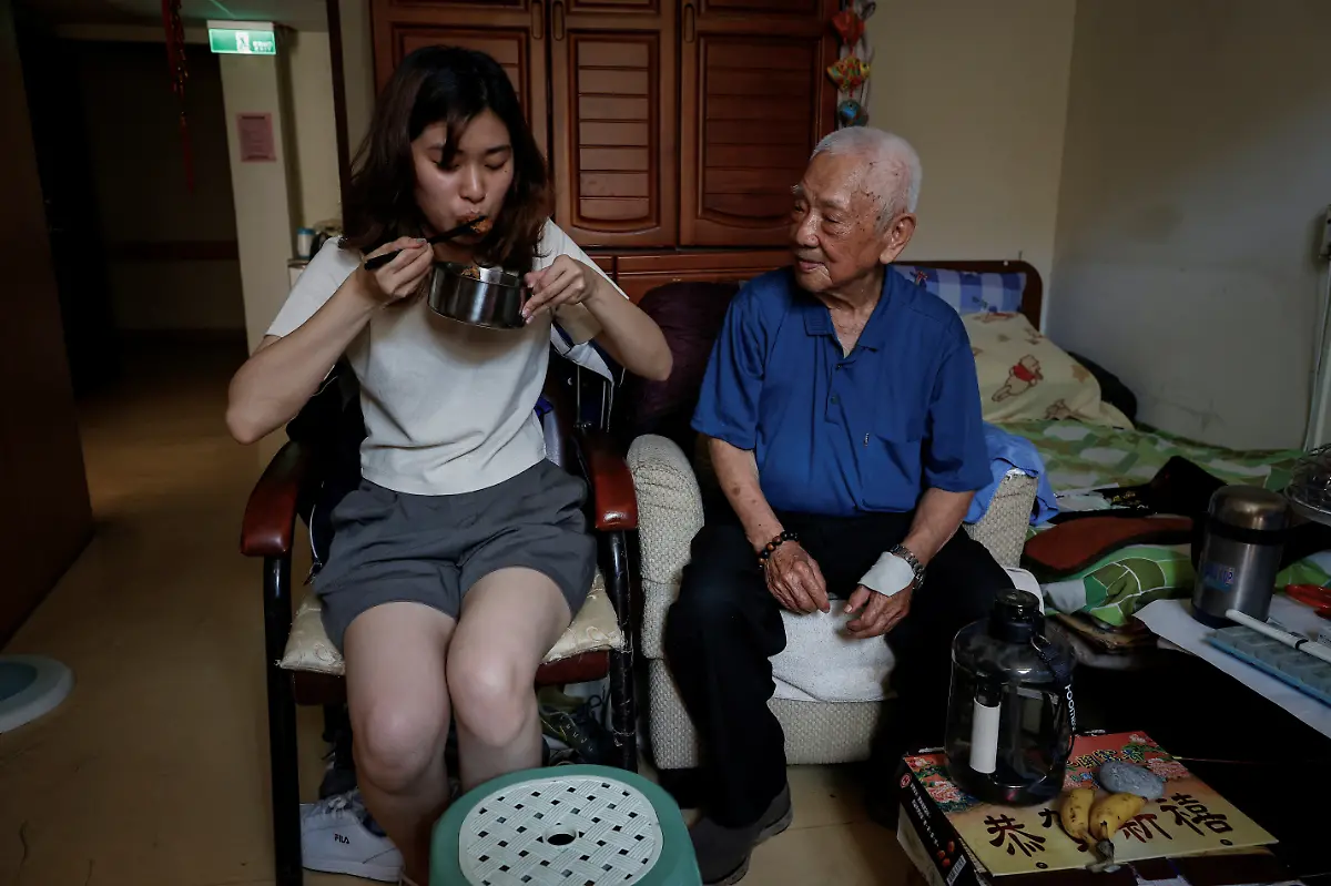 2023-12-13T230112Z-1120513586-RC2F74AU6ETX-RTRMADP-3-TAIWAN-ELECTION-VETERANS