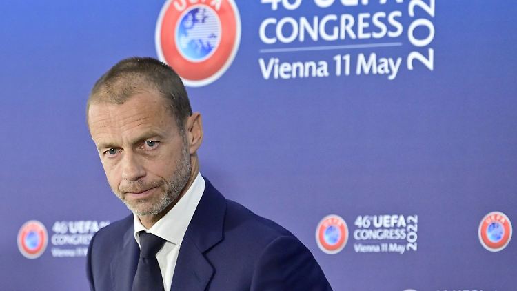 UEFA-Präsident Aleksander Ceferin sorgt sich um die Sicherheit bei der EM in Deutschland.
