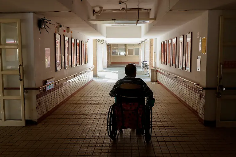 2023-12-14T044751Z-145224416-RC2204AQ1CLE-RTRMADP-3-TAIWAN-ELECTION-VETERANS