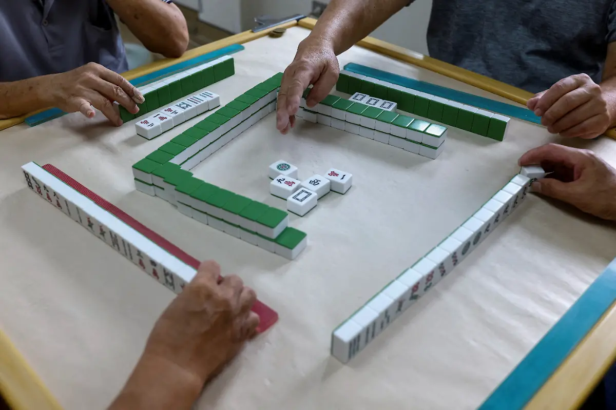 2023-12-14T044749Z-1896441449-RC2S04AQ9HBH-RTRMADP-3-TAIWAN-ELECTION-VETERANS