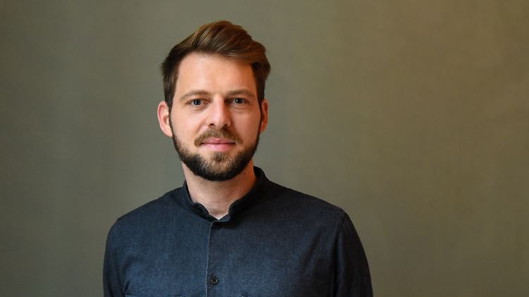 Dr. Jannis Grimm leitet die Forschungsgruppe "Radical Spaces" am Zentrum für interdisziplinäre Friedens- und Konfliktforschung der FU Berlin.