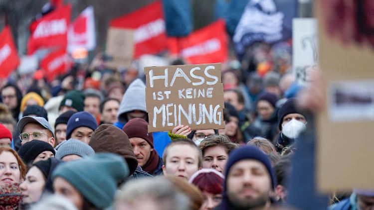 Allein in Berlin zogen am vergangenen Wochenende mehr als 100.000 Menschen auf die Straßen.