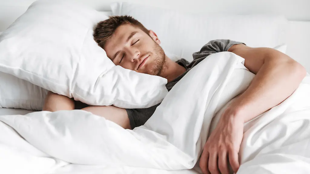 Schlafen-wie-ein-Murmeltier-auch-in-kalten-Naechten-Die-richtige-Winterbettwaesche-bringt-den-noetigen-Kuschelfaktor