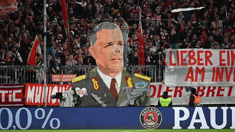 Das Banner der Bayern-Fans.