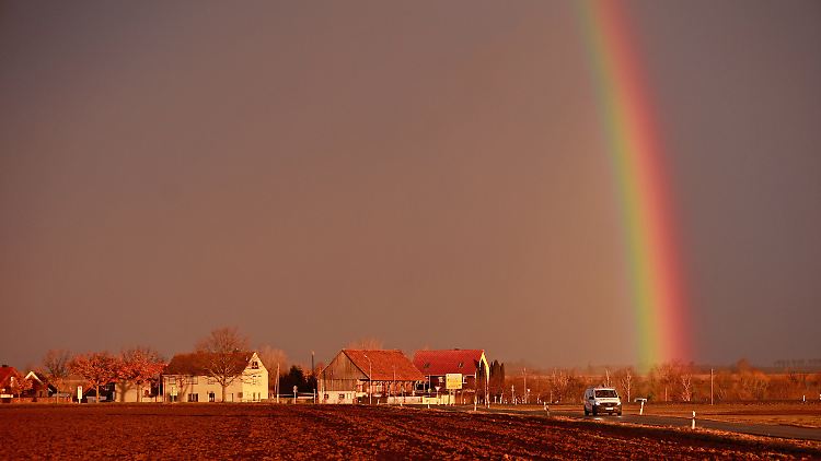 Zum Wochenende gibt es ein Hoch, in vielen Regionen weicht dann der Regen schönerem Wetter.
