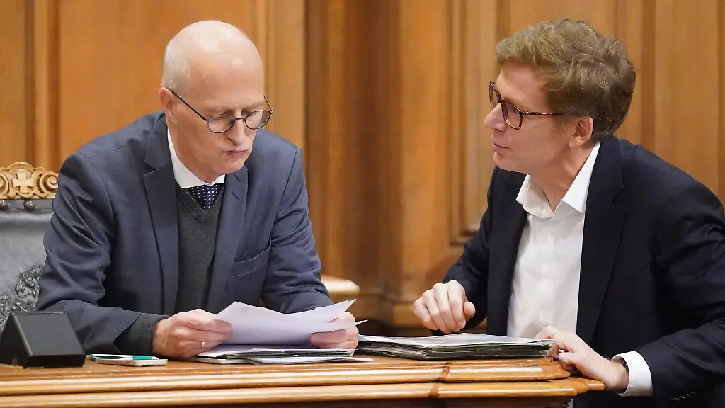 Peter-Tschentscher-l-Hamburger-Buergermeister-und-Dirk-Kienscherf-Fraktionsvorsitzender-der-SPD