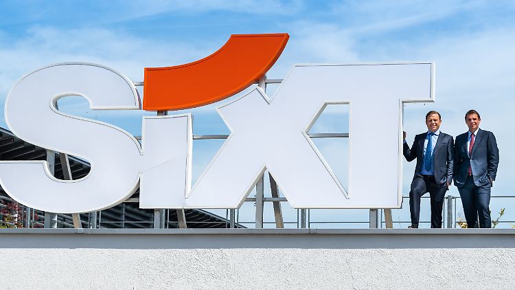 Konstantin Sixt (l) und Alexander Sixt .