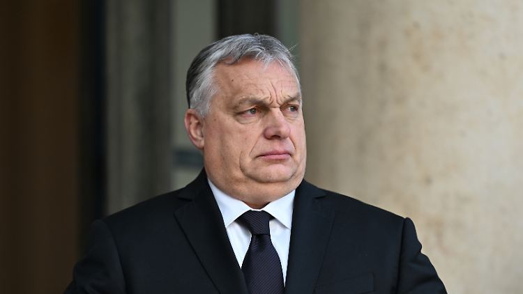 Wenn er stur bleibt, könnten die Staats- und Regierungschefs der EU Wege finden, die Ukraine-Hilfen auch ohne Orbans Zustimmung zu bewilligen.