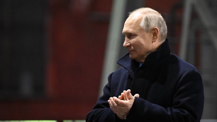 Sieht die Schuld für den Absturz bei der Ukraine: Wladimir Putin.