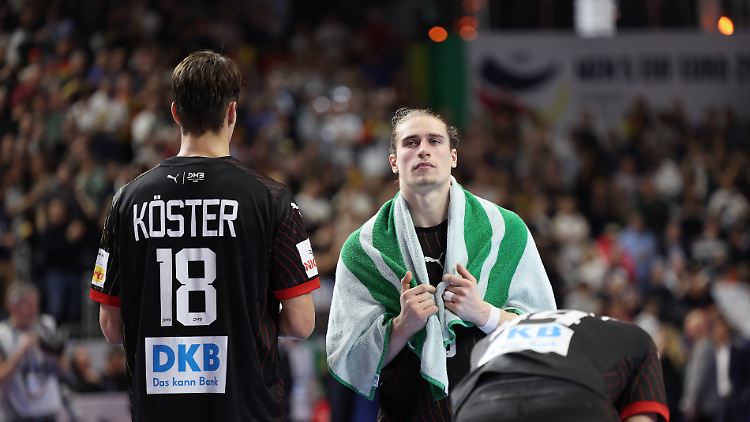 Juri Knorr spielt am Sonntag um EM-Bronze. Doch daran denkt im Moment noch niemand.