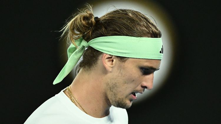 Nach bitterem Aus in Melbourne: Alexander Zverev verpasst auf das Davis-Cup-Duell gegen Ungarn.