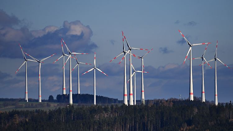 Für eine umweltfreundlich Umstrukturierung von Unternehmen braucht es auch mehr Förderung von erneuerbaren Energien.
