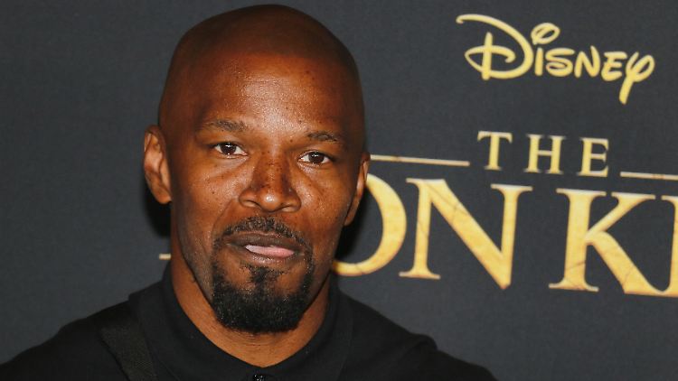 Jamie Foxx hat nie verraten, was genau ihn im letzten Jahr gesundheitlich aus der Bahn geworfen hat.