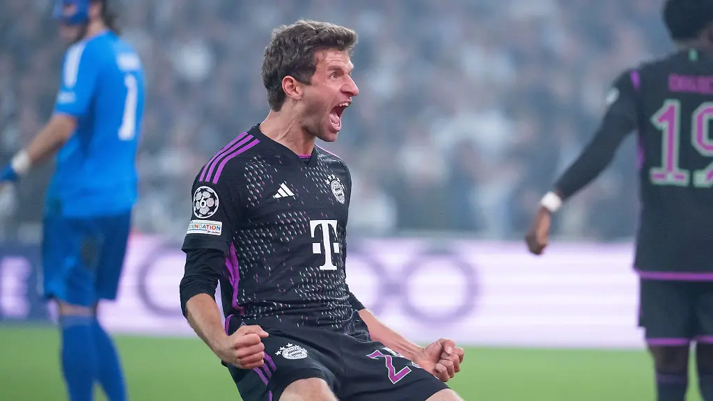 Der-Vertrag-von-Thomas-Mueller-beim-FC-Bayern-laeuft-2024-aus