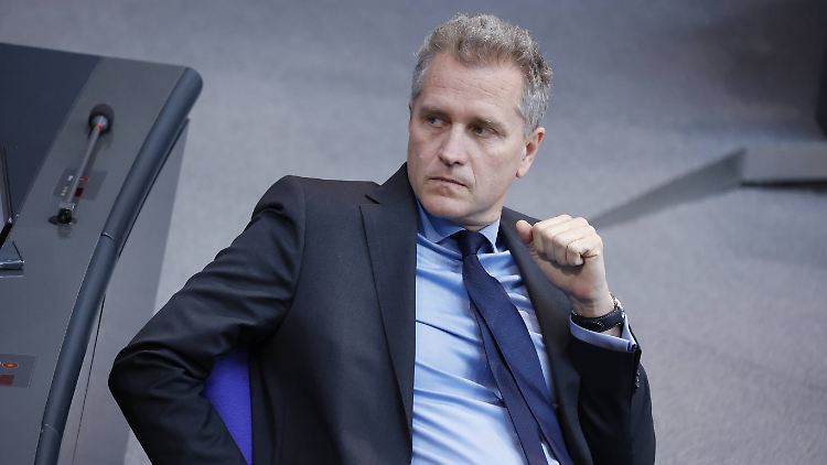 Wurde 2017 bereits vom Verfassungsschutz beobachtet: Petr Bystron.
