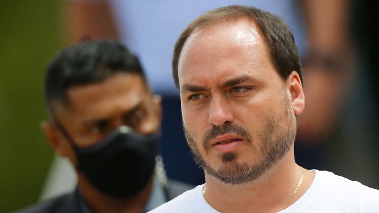 Carlos Bolsonaro ist der zweitälteste Sohn des Ex-Präsidenten. 