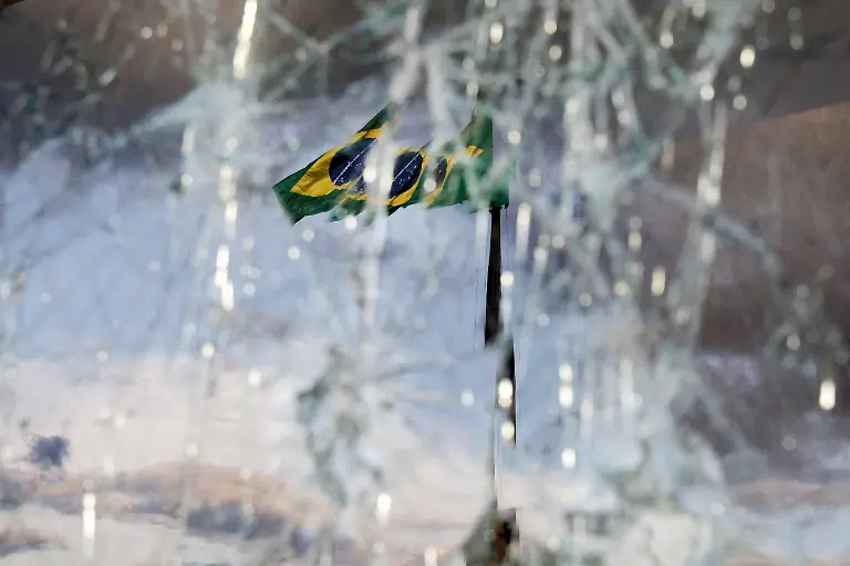 2023-11-28T113357Z-425447527-RC2UNY9O9X43-RTRMADP-3-GLOBAL-POY-2023