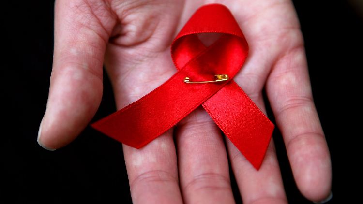 Einer Umfrage der Deutschen Arbeitsgemeinschaft ambulant tätiger Ärztinnen und Ärzte für Infektionskrankheiten und HIV-Medizin (Dagnä) zufolge gibt es derzeit nicht genügend Medikamente, um alle Nutzer zu versorgen.