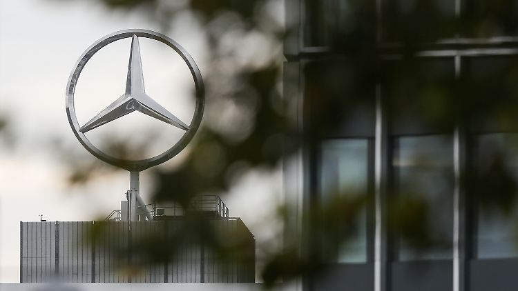 Rechtsextreme Tendenzen in Deutschland halten nicht nur Bewerber aus dem Ausland ab, sondern auch Milliardeninvestitionen und Kunden.