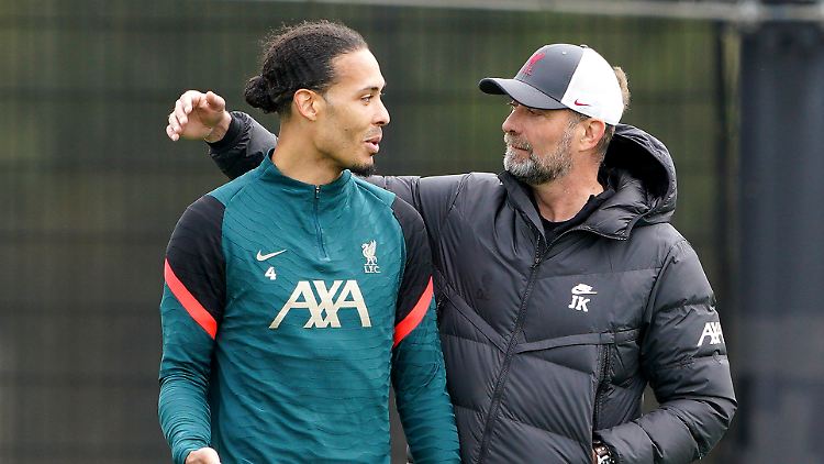 Klopp und van Dijk - zwei Identifikationsfiguren in Liverpool.