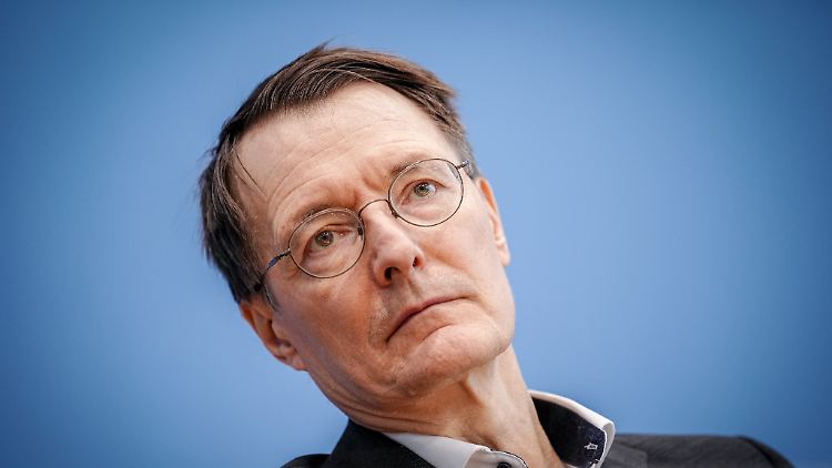 Lauterbachs geplante Krankenhausreform kommt offenbar nicht gut an.