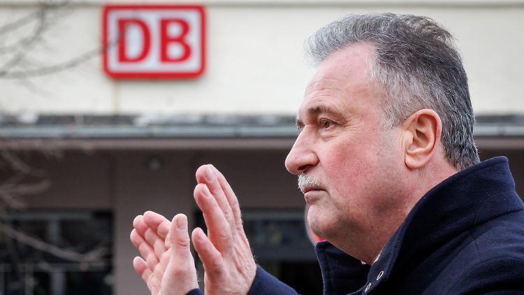 Dirigiert kein Orchester, aber dafür diverse Lokführerstreiks: GDL-Chef Weselsky.