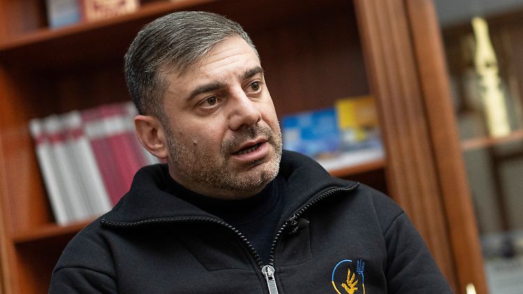 Dmytro Lubinez, der ukrainische Menschenrechtsbeauftragte, bestätigte einen neuen Gefangenenaustausch zwischen Russland und der Ukraine.