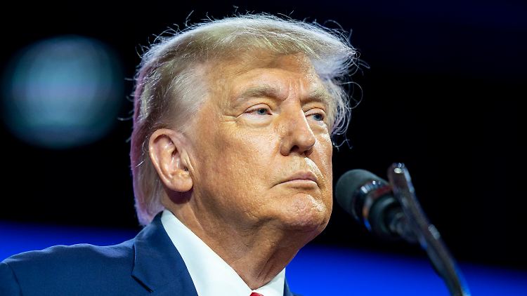 Ein Londoner Gericht hat eine Klage Donald Trumps auf Entschädigungszahlungen abgewiesen. 