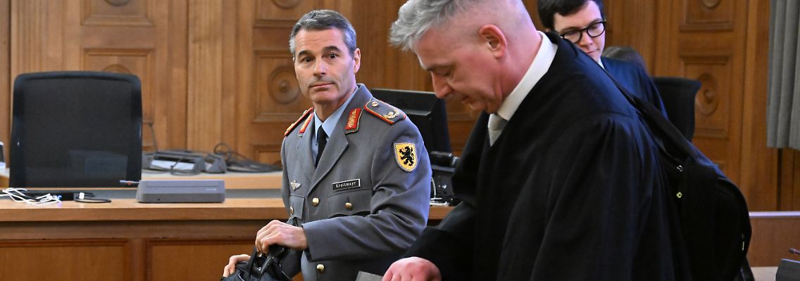 445009471.jpg