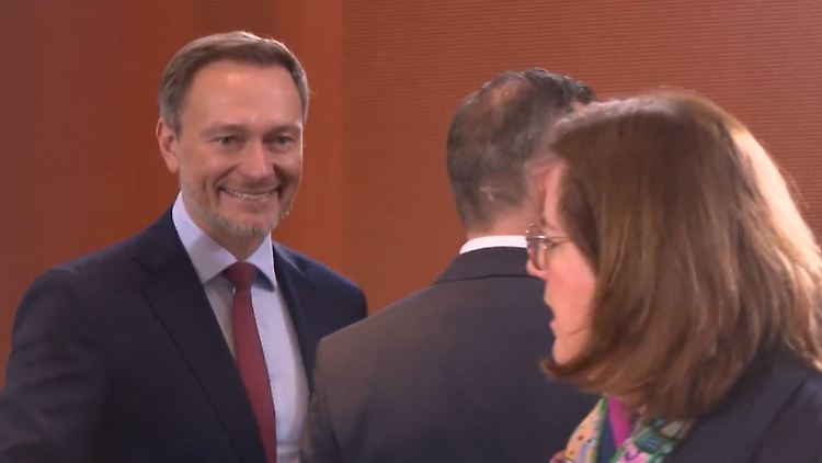Lindner.JPG