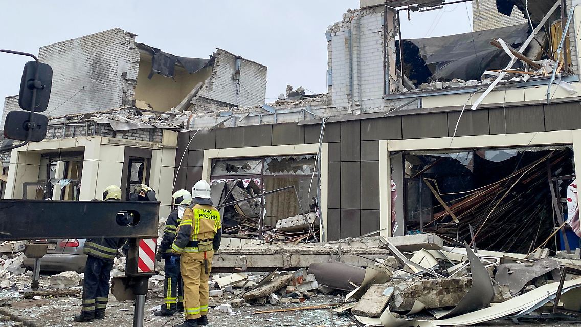 Dieses von russischen Staatsmedien bereitgestellte Foto soll das Gebäude in Lyssytschansk zeigen. Von unabhängiger Seite bestätigt ist dies jedoch nicht.