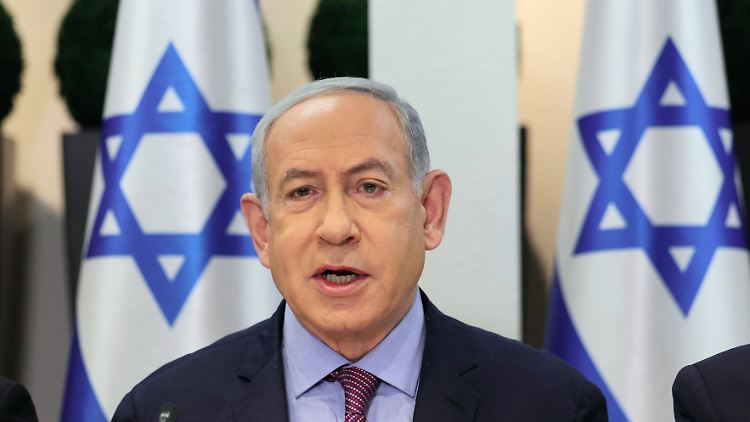 Israels Ministerpräsident Netanjahu pocht auf die Fortsetzung des Kriegs bis zum vollständigen Sieg im Gazastreifen.