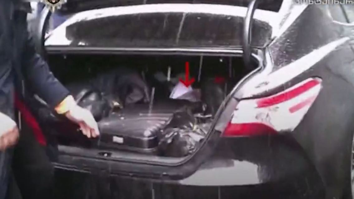 Bome_Georgien_Auto.JPG